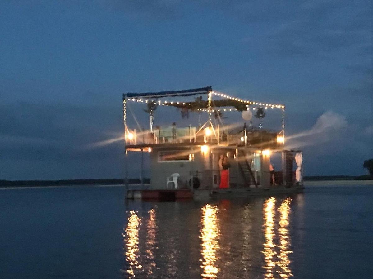 Houseboat On The Water Hotel Liepaja Exterior photo
