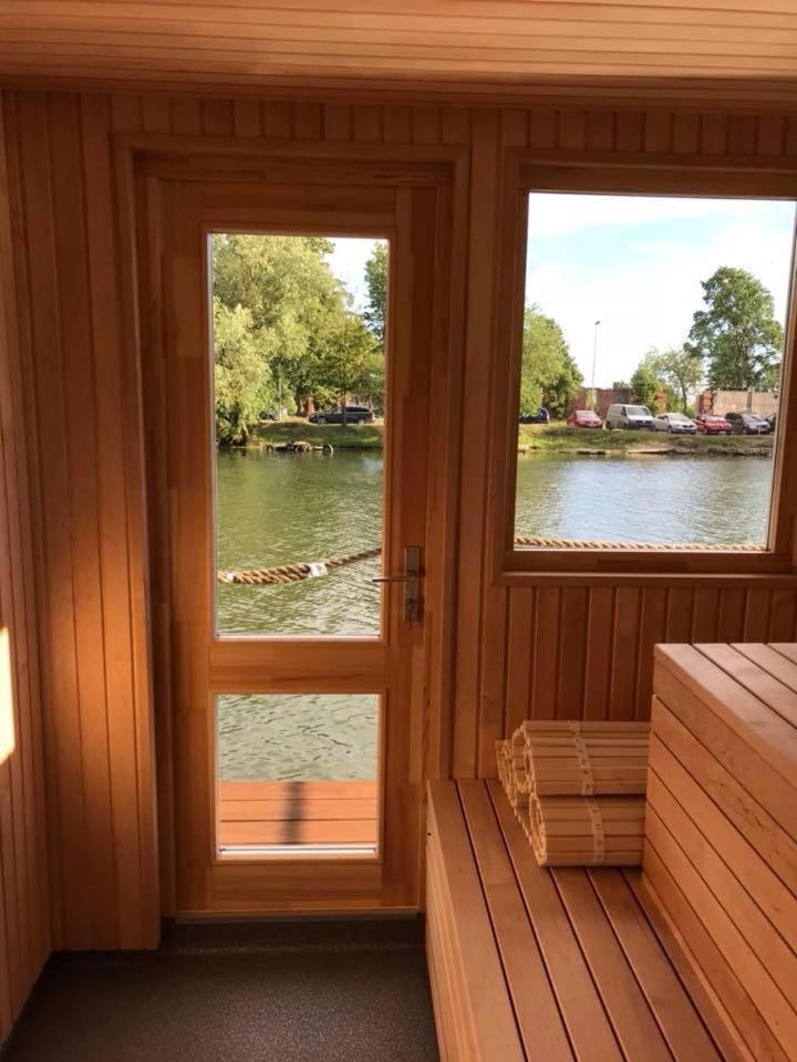 Houseboat On The Water Hotel Liepaja Exterior photo